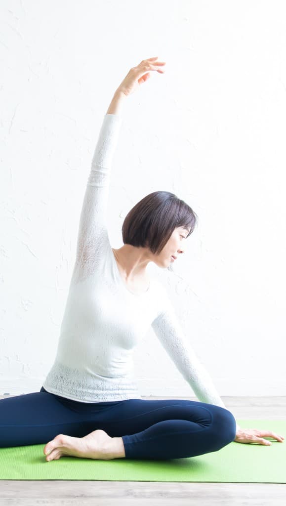 背骨ストレッチ